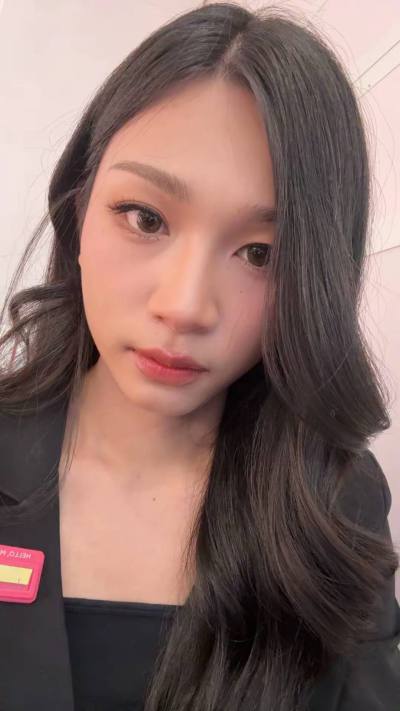 Upload 25 Jahre ิbankkok Thailand