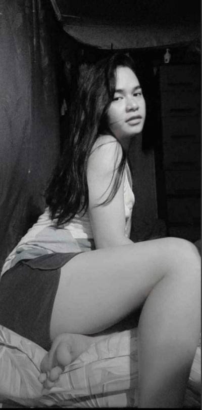 Ffey 34 years Quezon City Philippines