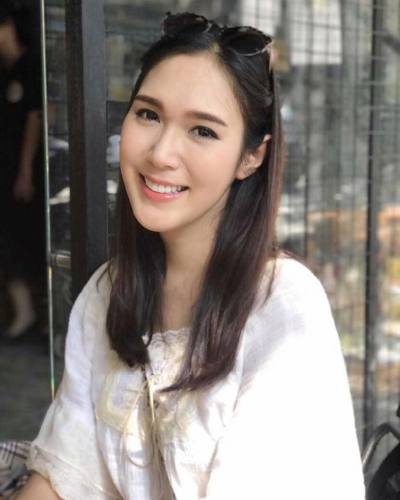 Nina 36 Jahre Chiang Mai Thailand