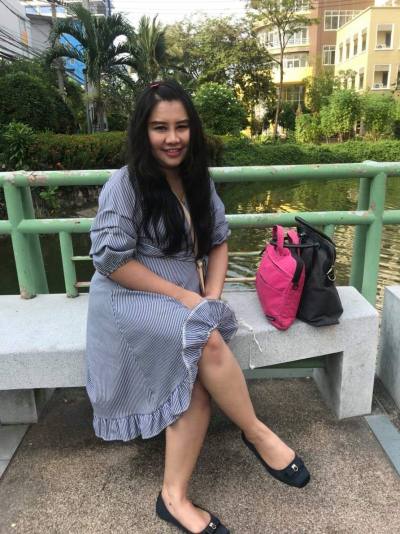 Fon 43 ans เมือง Thaïlande