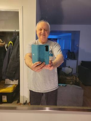Michel 68 ปี Montreal Quebec  Canada