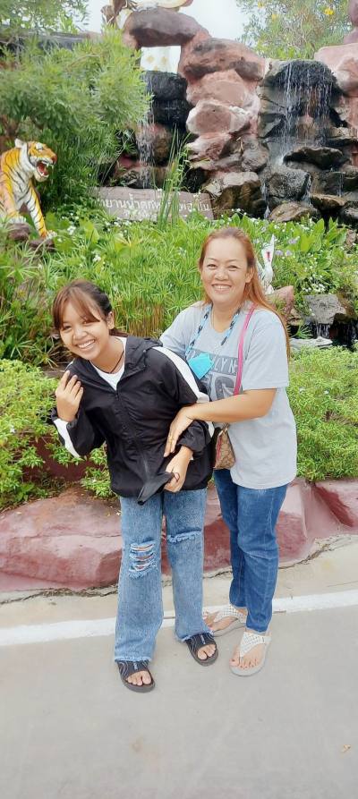 Ya 46 years ขุขันธ์ Thailand