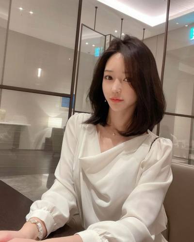 Enzhu 35 Jahre Bangkok  Thailand