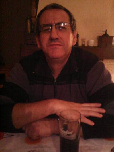 Vincent 62 ans Nimes France