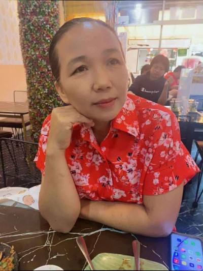 Noi 46 Jahre Kut Khao Pun Thailand