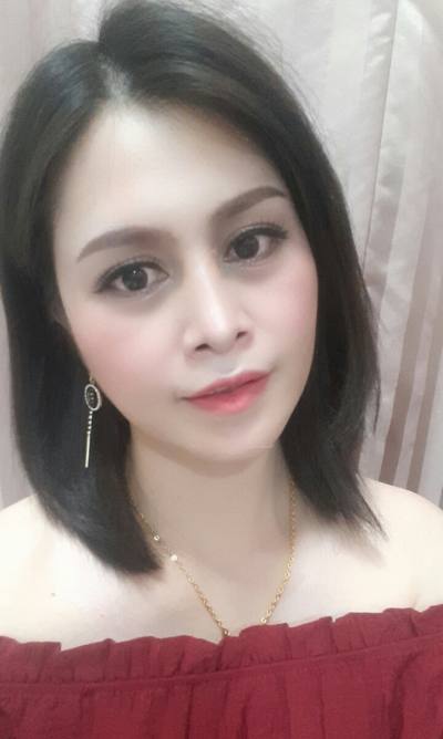 Nene Site de rencontre femme thai Thaïlande rencontres célibataires 28 ans