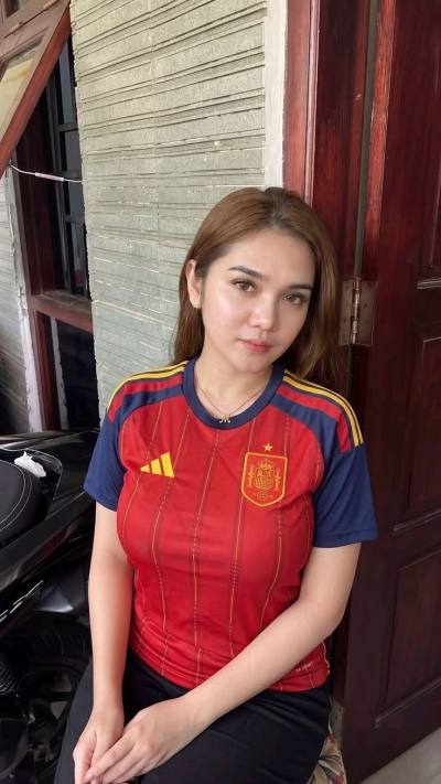 Nicha 34 years Samut Prakan Thailand