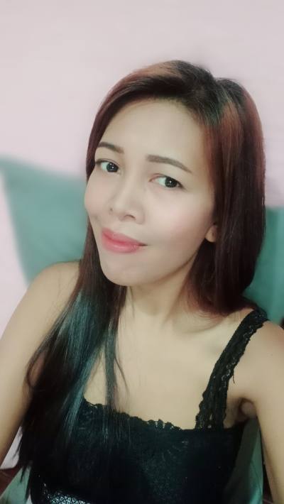 Linnie 42 years พัทยา Thailand