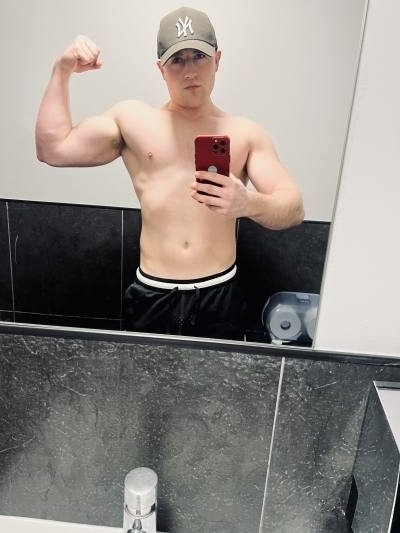 Ryan 26 ปี Derbydhire United Kingdom