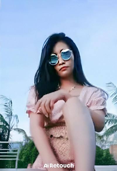 Fon 35 ans Nakhon Phanom Thaïlande