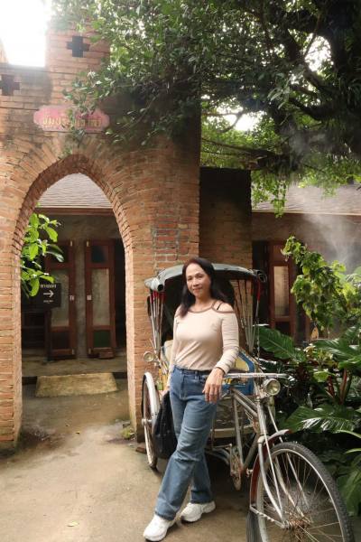 Supawadi 52 Jahre German  Thailand