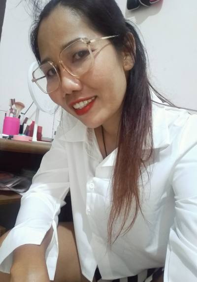Chanida 43 Jahre Phu Sing Thailand