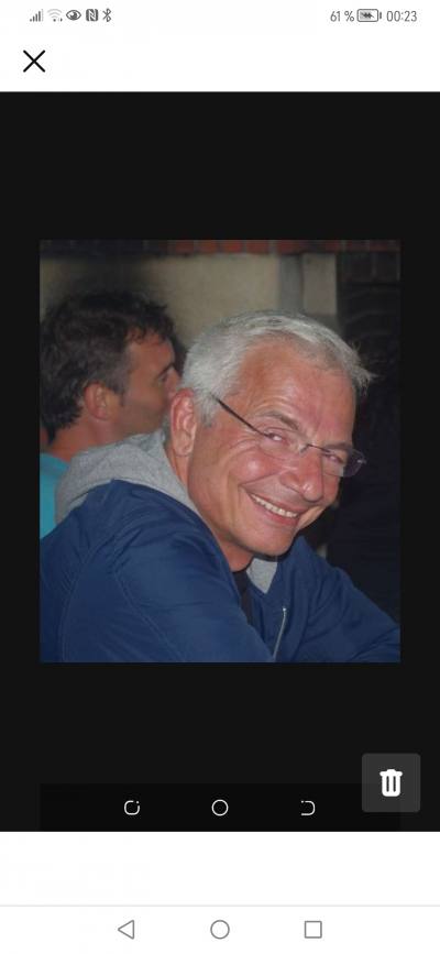 Paul 54 ปี Metz France