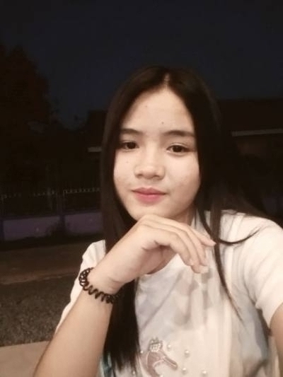 Sahaluetai 26 Jahre  Thailand