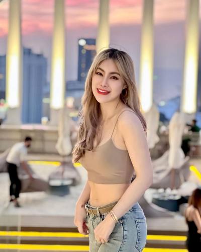 Jinny 35 years Bang Rak Thailand