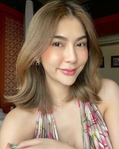 Jenny 32 ans Muang Uthaithani Thaïlande