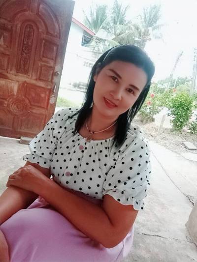 NUT 48 ans Muang  Thaïlande