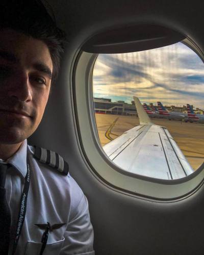 Pilot Andrew Dacoasta 