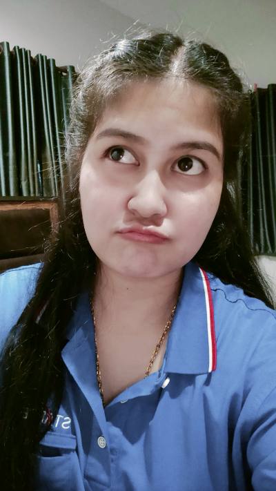 Namfon 32 years ปราจีนบุรี Thailand