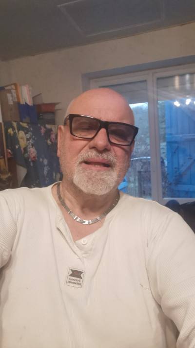 Jean Pierre 66 ปี 31100 France