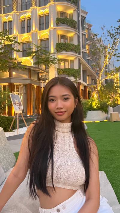 Ari 21 ans Bangkok  Thaïlande