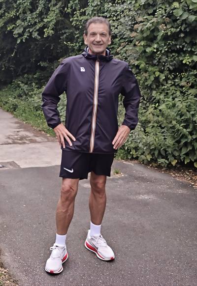 Alain 70 ปี Seraing Belgium