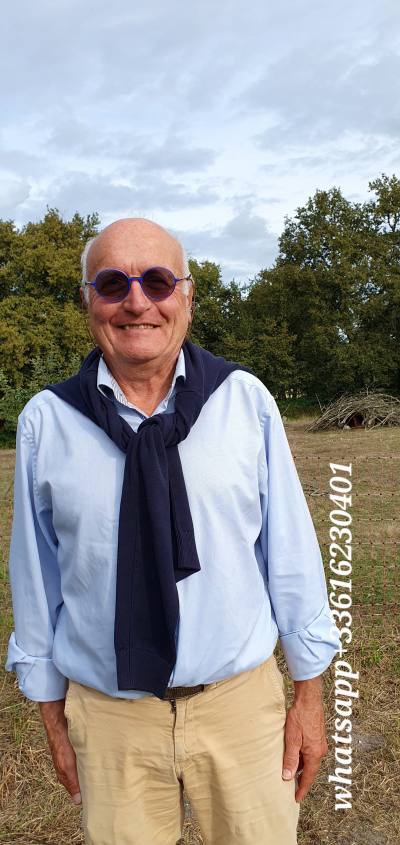 Jacques 80 ปี Roquefort France