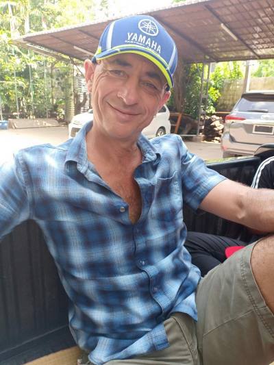 Simon 48 ans Bangsary  Thaïlande