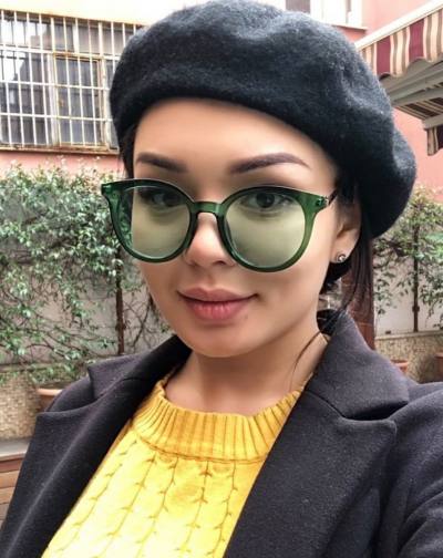 Arisara 40 Jahre Bangkok Thailand