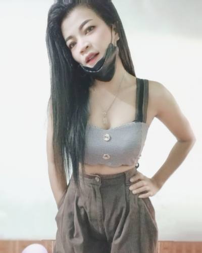 Dew 33 Jahre Thungsong Thailand