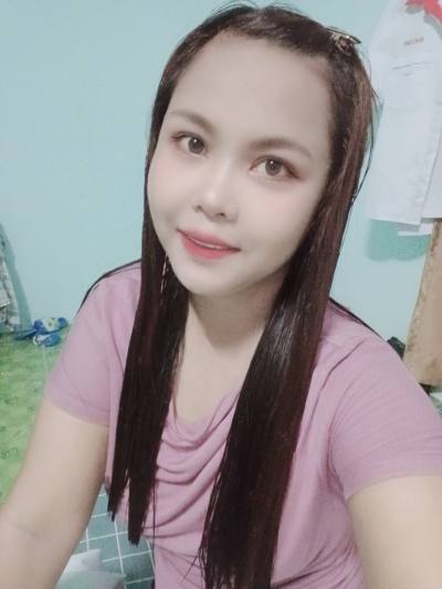 Ying 32 ans Khun Thot Toll Plaza Thaïlande