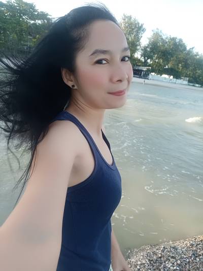 Nina 46 years หีวหิน Thailand