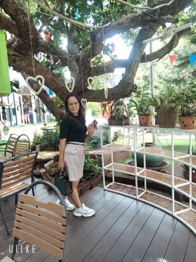 Thitapha 57 Jahre Thai Thailand