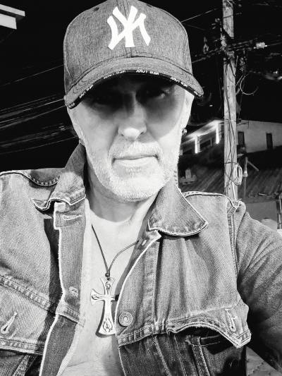 Tony 52 ปี Foix France