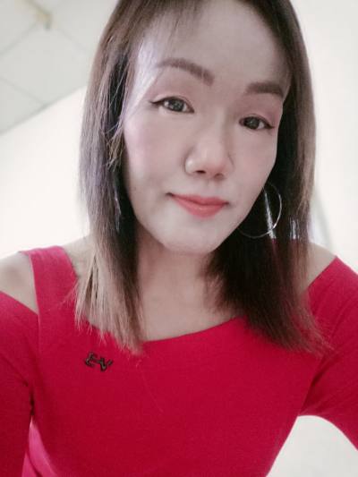 Nadia 48 years ลาดกระบัง Thailand