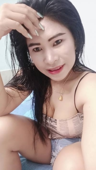 Sareerat 34 Jahre กบินทร์บุรี Thailand