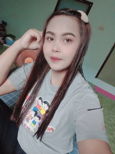 Ying 31 ans Khun Thot Toll Plaza Thaïlande