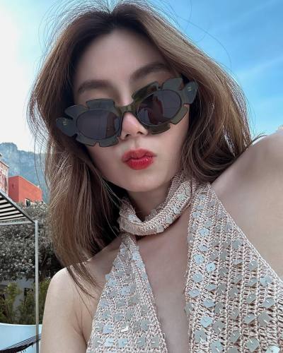 Helen 33 Jahre Bangphlat Thailand