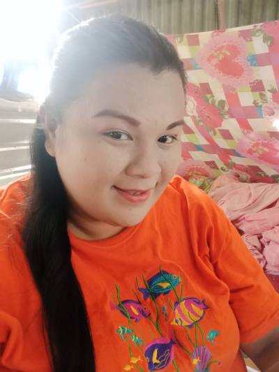 Pohn 32 Jahre บางปะหัน Thailand
