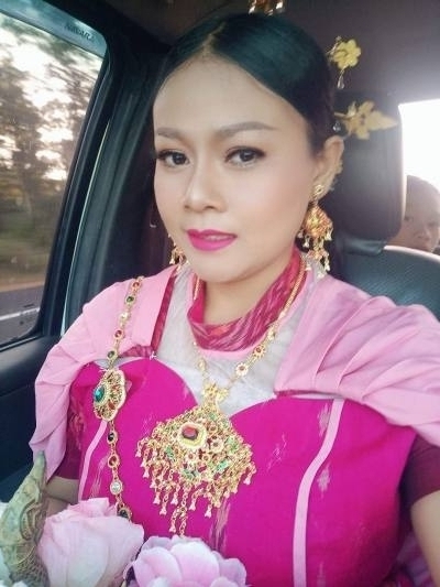 Pui 36 ans ไทย Thaïlande