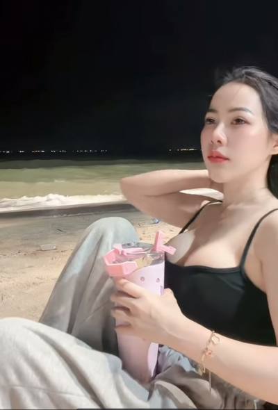 Suradit 34 ans Bangkok  Thaïlande