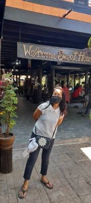 Nok 61 ans เมือง Thaïlande
