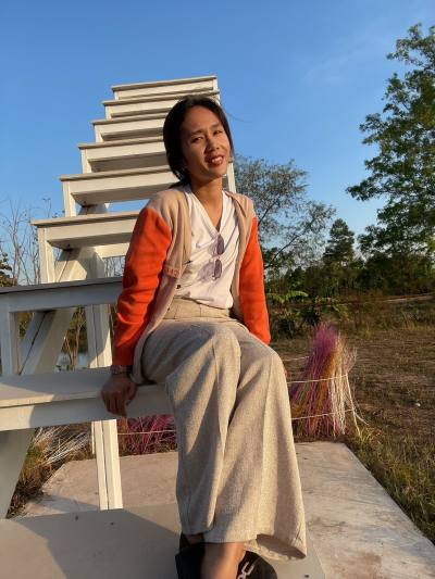 Namfon 29 Jahre เลิงนกทา Thailand