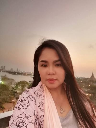 Dada 49 Jahre Mueang Thailand