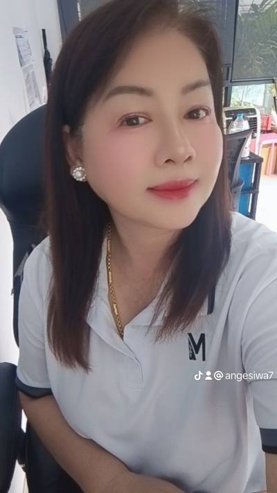 Siwaporn 48 Jahre Chinglai Thailand