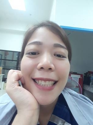 Chompoo 37 years Phitsanulok Thailand
