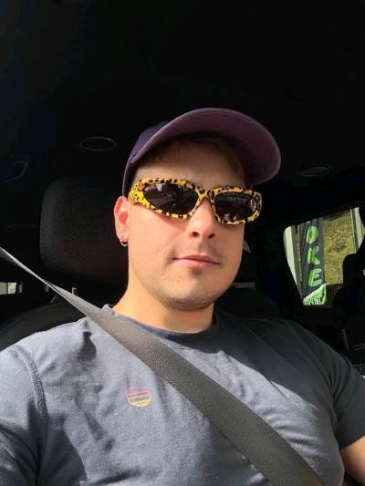 Jean-pierre 39 ans Bruxelles Belgique