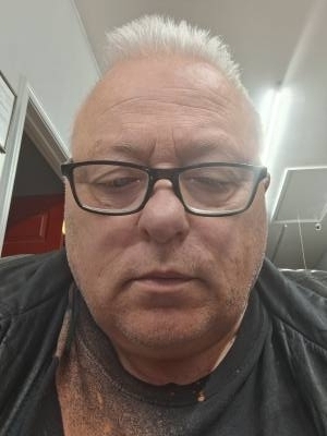 Jesse 66 ปี Richmond  United States
