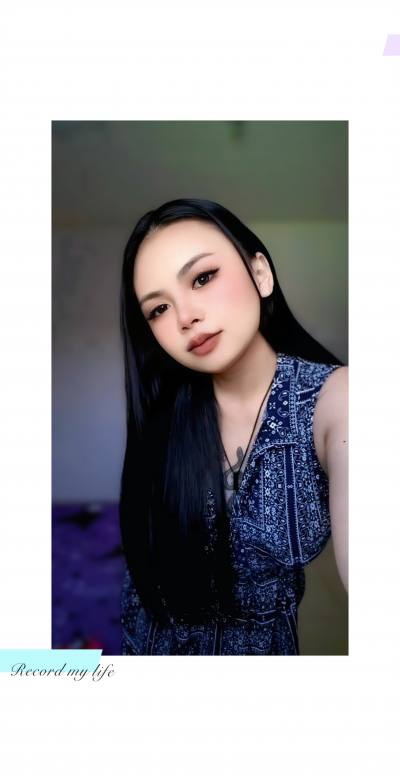 Sunanta 22 ans Pattaya  Thaïlande