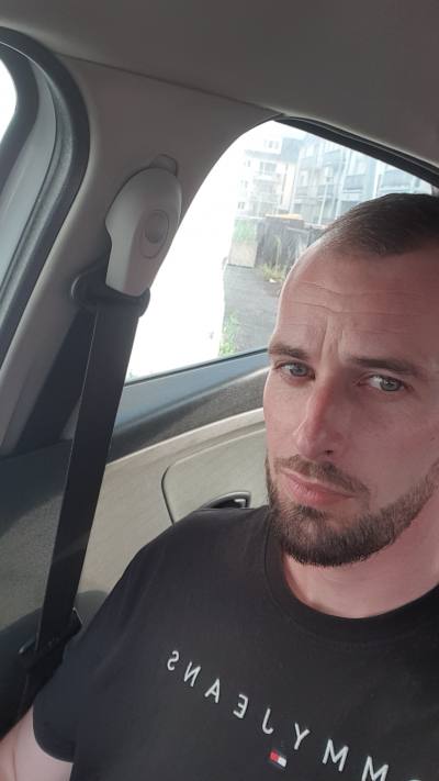 Jeremy 36 ปี Crepy-en-valois (60800) France